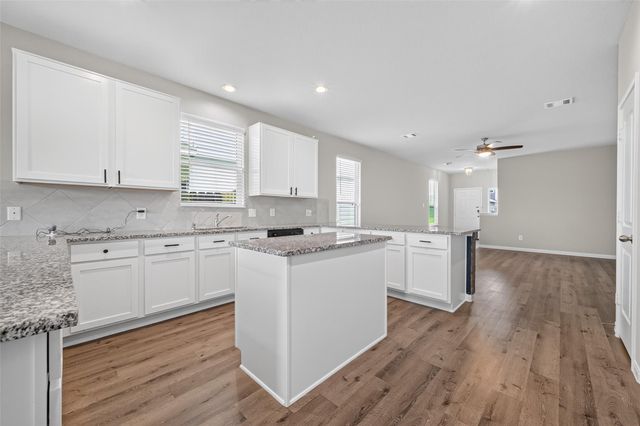 2526 Sturgeon Way, Conroe, TX 77384