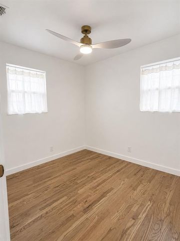 1711 Westbrooke Terrace, Norman, OK 73072
