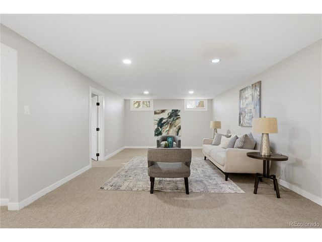 2732 S Downing Cir, Denver, CO 80210