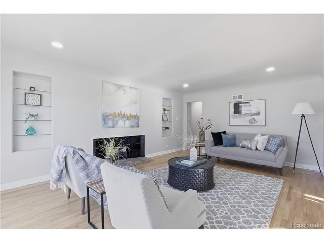 2732 S Downing Cir, Denver, CO 80210