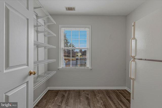 2239 REGINA DR, Clarksburg, MD 20871