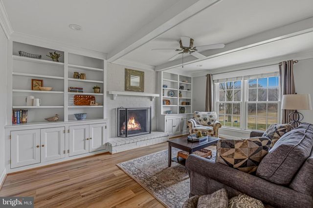 2239 REGINA DR, Clarksburg, MD 20871