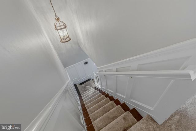 2239 REGINA DR, Clarksburg, MD 20871