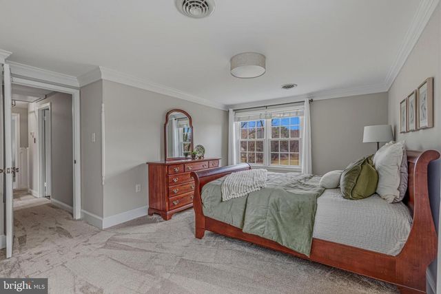 2239 REGINA DR, Clarksburg, MD 20871