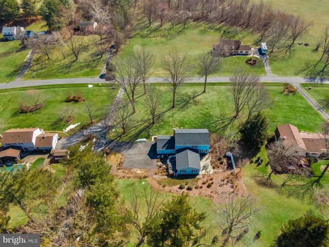 2239 REGINA DR, Clarksburg, MD 20871