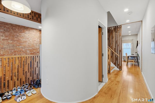 261 Orange Street, New Haven, CT 06510