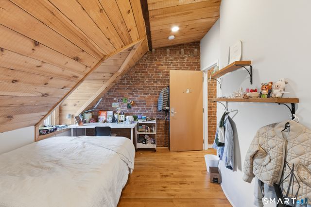 261 Orange Street, New Haven, CT 06510