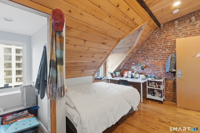 261 Orange Street, New Haven, CT 06510