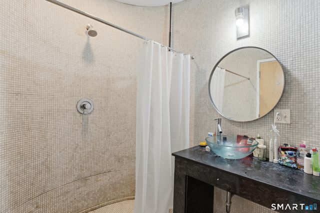 261 Orange Street, New Haven, CT 06510