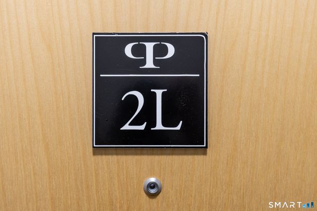 261 Orange Street, New Haven, CT 06510