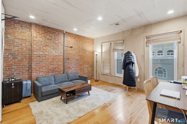 261 Orange Street, New Haven, CT 06510