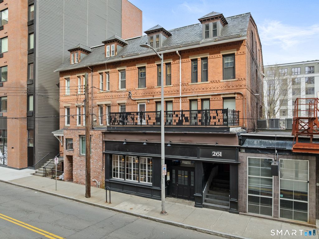 261 Orange Street, New Haven, CT 06510