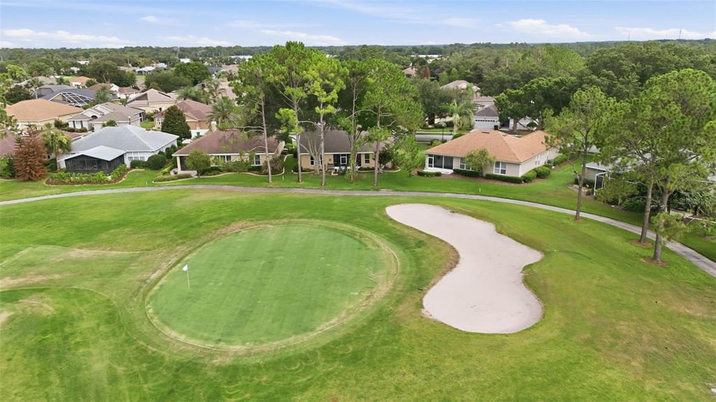 Image 53 of property listing at 7029 PINE HOLLOW DRIVE, Mount Dora, FL 32757