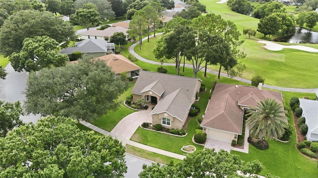 Image 56 of property listing at 7029 PINE HOLLOW DRIVE, Mount Dora, FL 32757