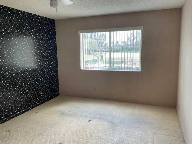 6768 N 10th Ave N 209, Lake Worth, FL 33467