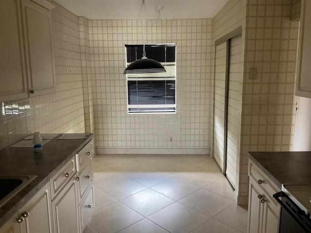 6768 N 10th Ave N 209, Lake Worth, FL 33467