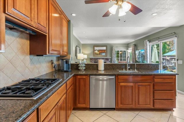 380 Via Loma, Morgan Hill, CA 95037