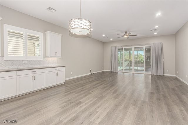 125 Rhodium Avenue, Las Vegas, NV 89183