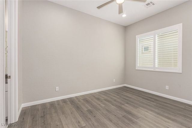 125 Rhodium Avenue, Las Vegas, NV 89183