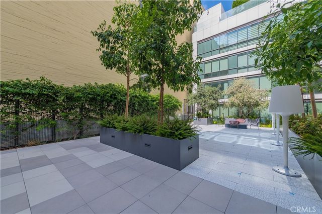 400 S Broadway S 1103, Los Angeles, CA 90013