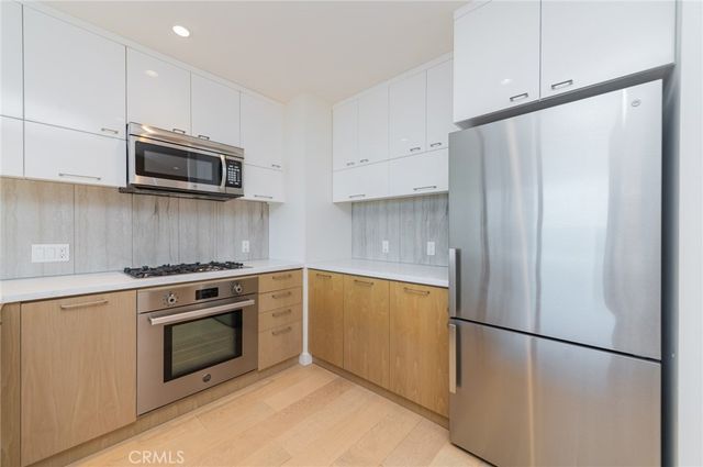 400 S Broadway S 1103, Los Angeles, CA 90013