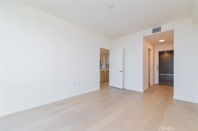 400 S Broadway S 1103, Los Angeles, CA 90013