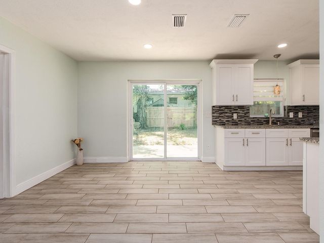 1005 N HIGHLAND AVENUE, Clearwater, FL 33755