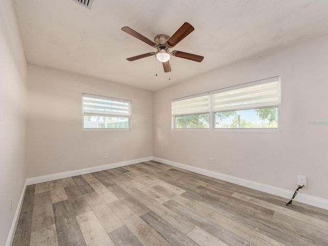 1005 N HIGHLAND AVENUE, Clearwater, FL 33755