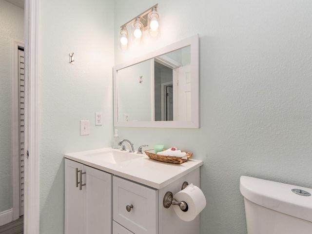 1005 N HIGHLAND AVENUE, Clearwater, FL 33755