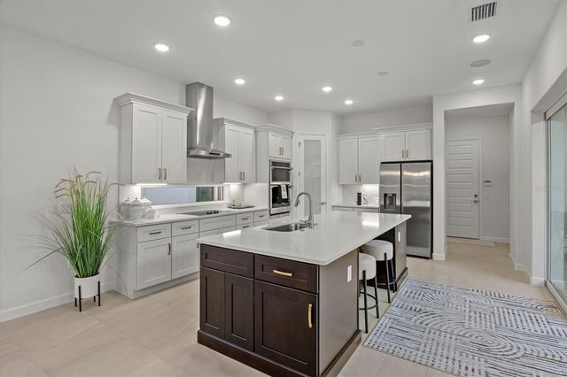 168 HAMPTON LOOP, Davenport, FL 33837