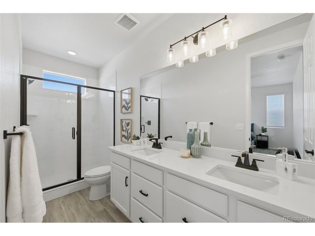 22876 E Tufts Pl A, Aurora, CO 80015
