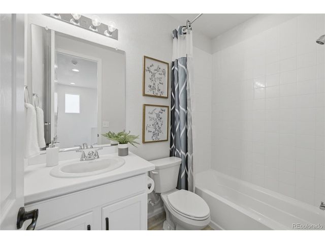 22876 E Tufts Pl A, Aurora, CO 80015