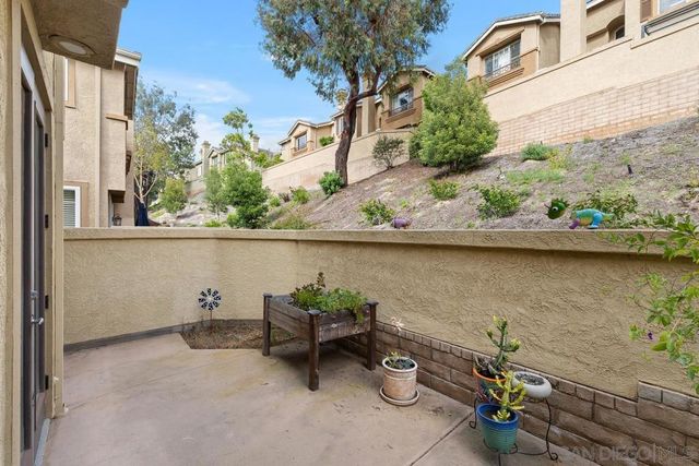 3690 Ruette De Ville, San Diego, CA 92130