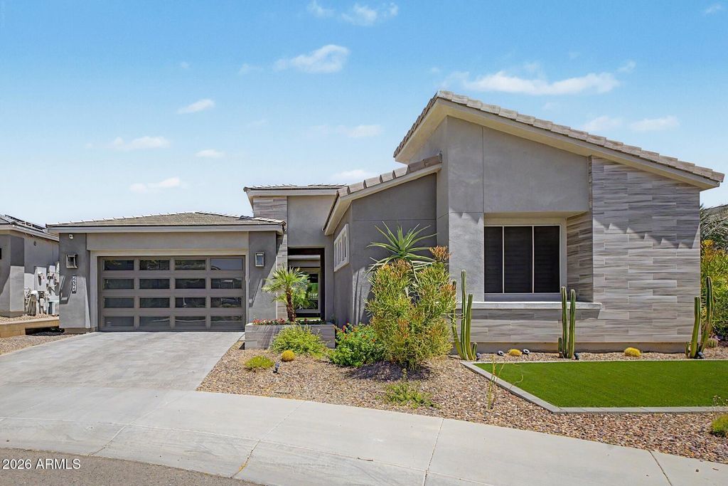 Image 93 of property listing at 22315 N 34th Street, Phoenix, AZ 85050