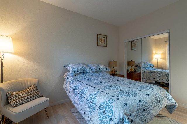 3710 Huntington Rd, West Sacramento, CA 95691