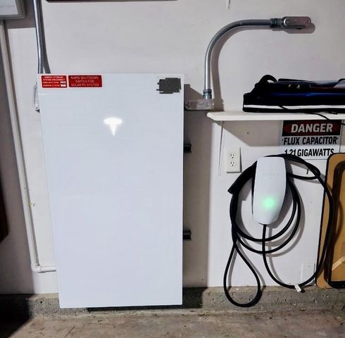 3710 Huntington Rd, West Sacramento, CA 95691