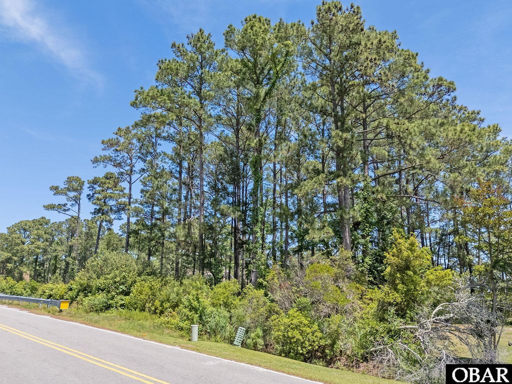 Image 12 of property listing at 1144 Burnside Road Lot E6 Sec 2, Manteo, NC 27954