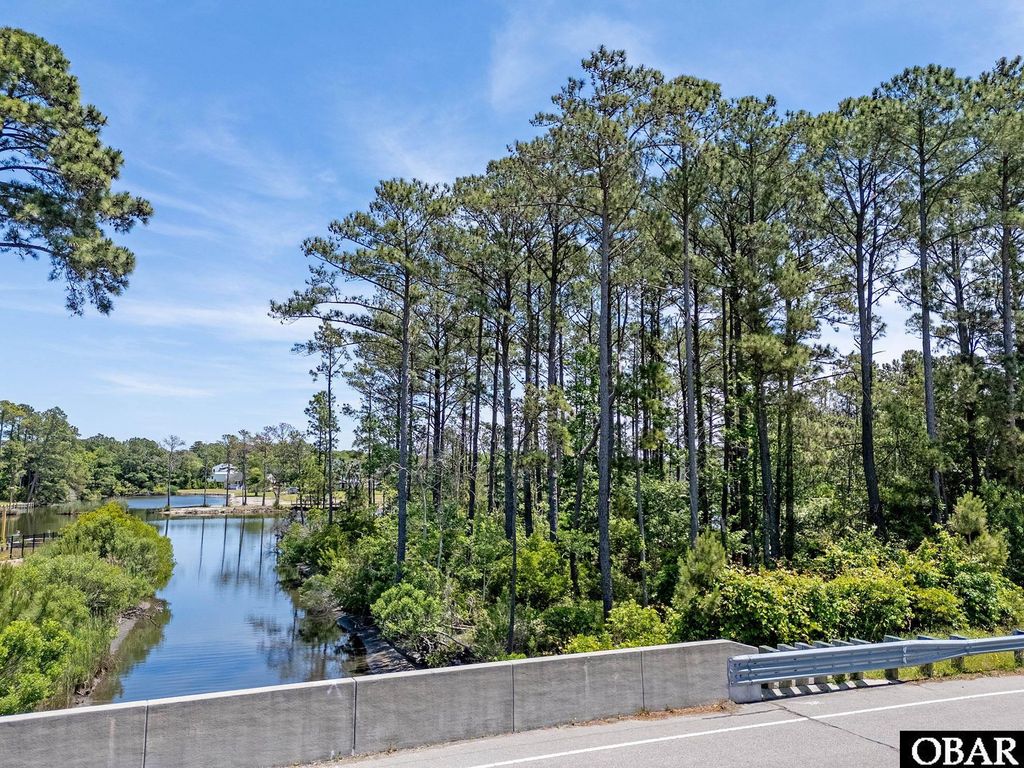 Image 8 of property listing at 1144 Burnside Road Lot E6 Sec 2, Manteo, NC 27954