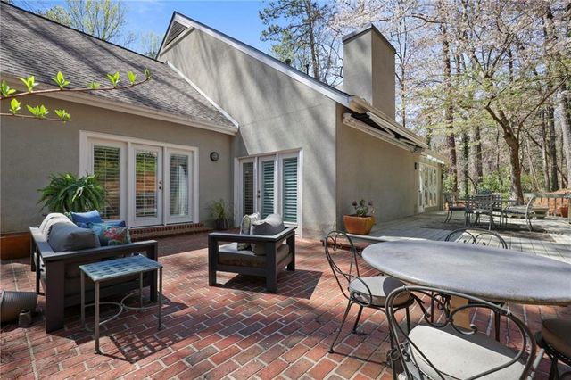 80 Seville Chase, Atlanta, GA 30328