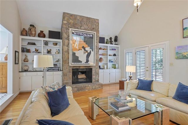 80 Seville Chase, Atlanta, GA 30328