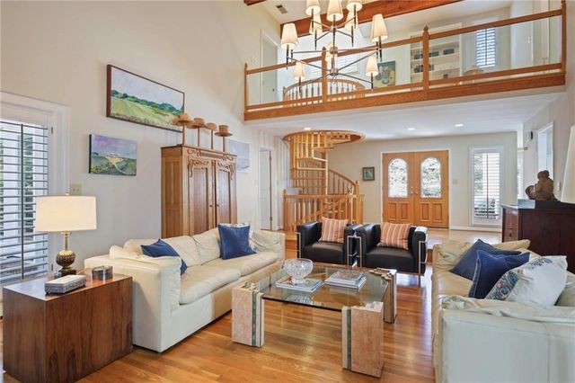 80 Seville Chase, Atlanta, GA 30328