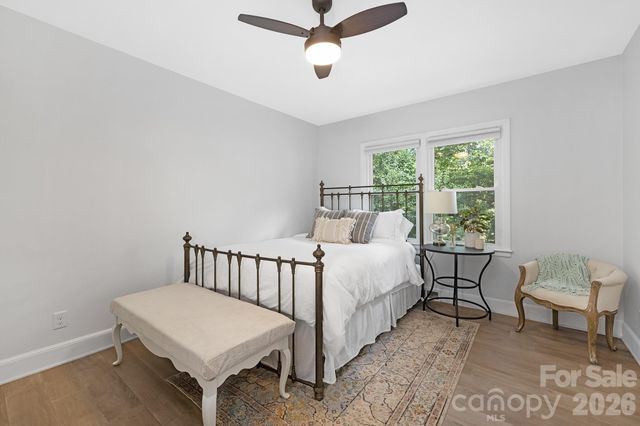 6213 Sharon Road, Charlotte, NC 28210