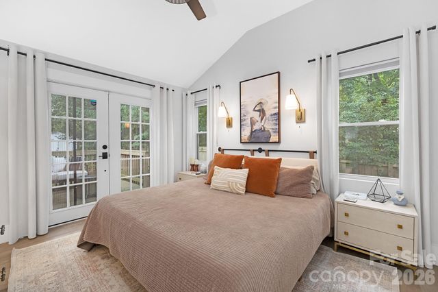 6213 Sharon Road, Charlotte, NC 28210
