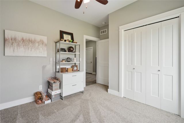 6398 NE 8th Court, Des Moines, IA 50313