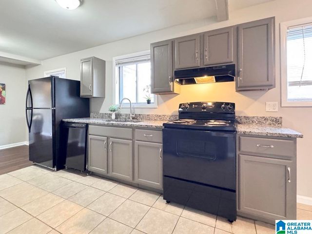 1640 4TH WAY NW, Center Point, AL 35215