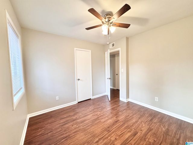 1640 4TH WAY NW, Center Point, AL 35215