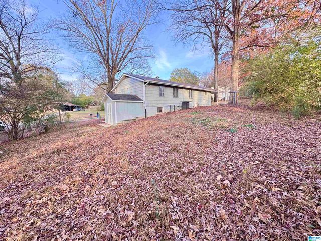 1640 4TH WAY NW, Center Point, AL 35215