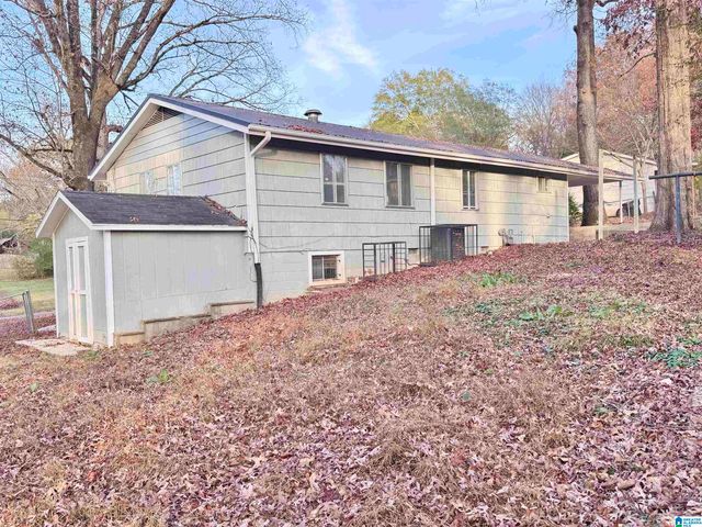 1640 4TH WAY NW, Center Point, AL 35215