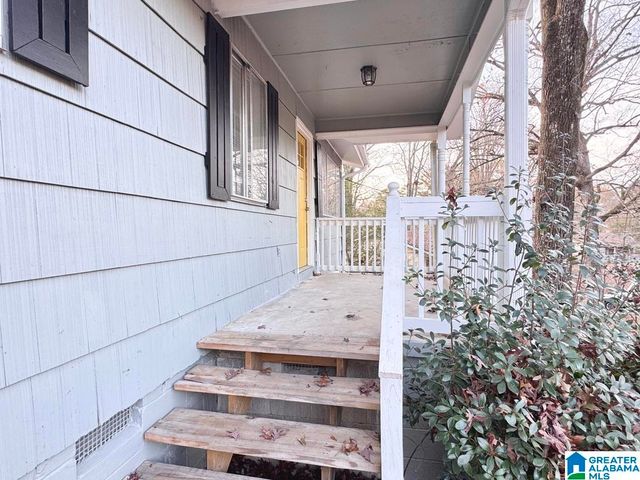 1640 4TH WAY NW, Center Point, AL 35215