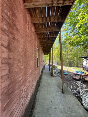 328 Burdette Chapel Lane, Birchwood, TN 37308